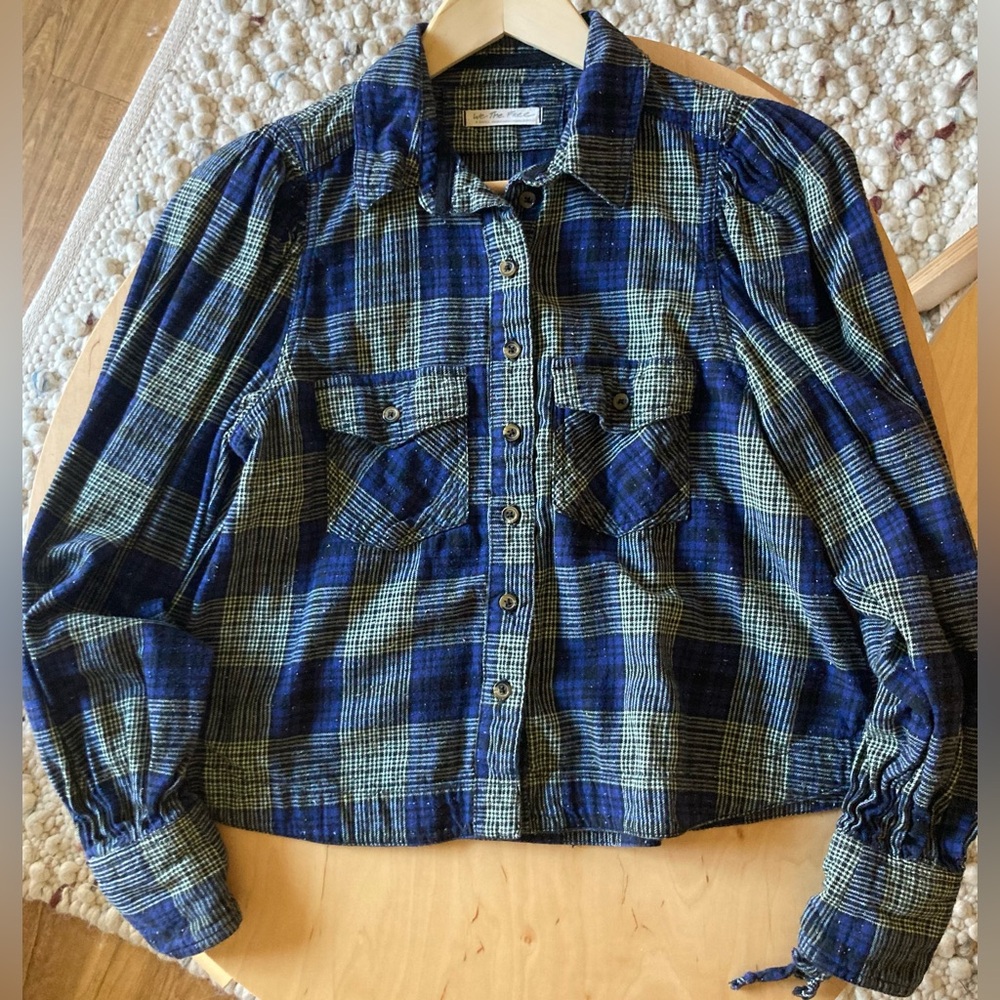 We the Free Blue Women’s XS Blue & Green Plaid Button Down Flannel Shirt